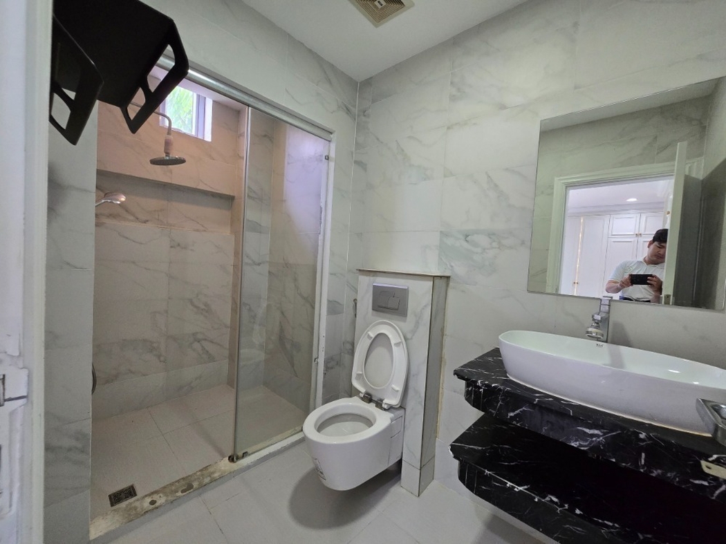residential Villa for sale & rent v Tonle Bassac ID 265570 24
