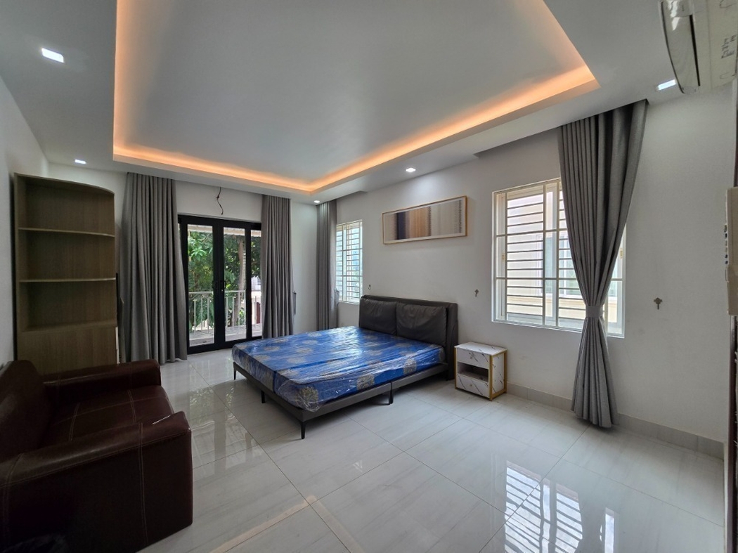 residential Villa for sale & rent v Tonle Bassac ID 265570 13
