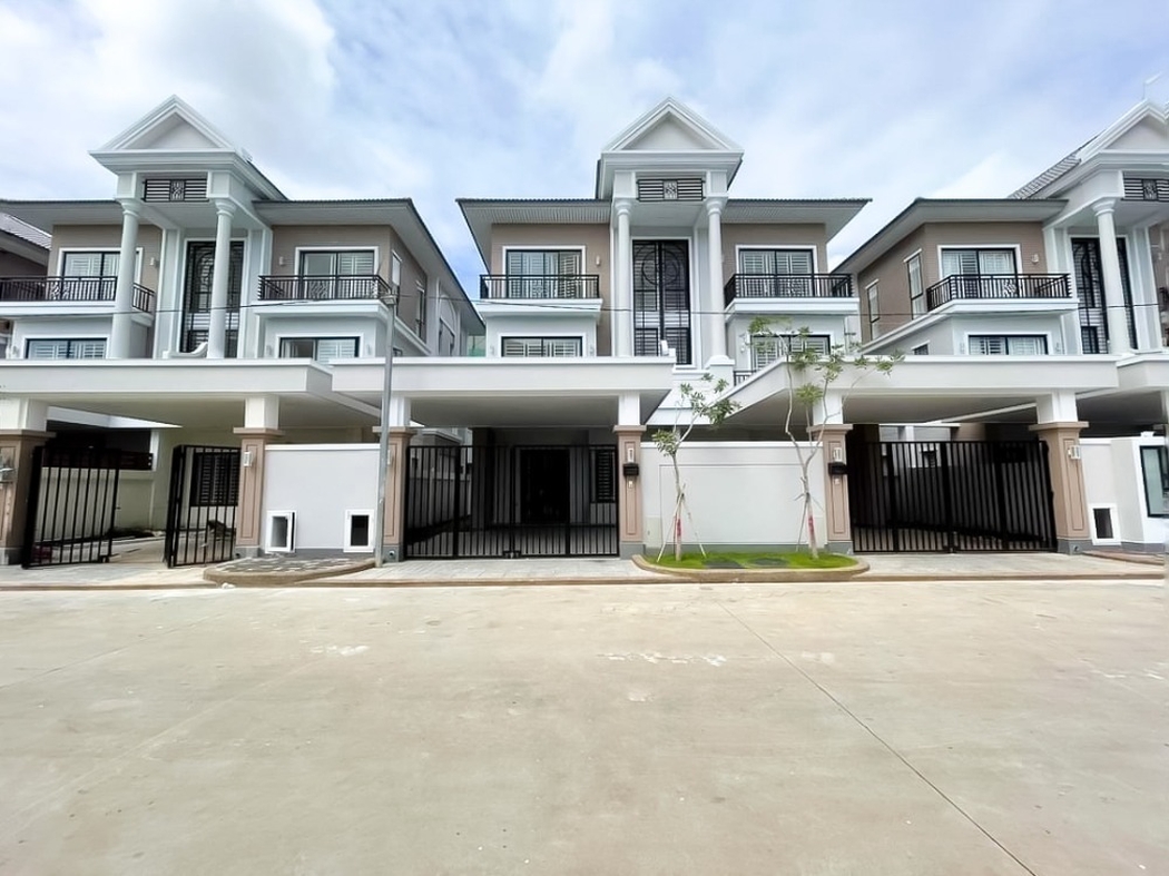 residential Twin Villa for sale & rent v Chak Angrae Kraom ID 265974