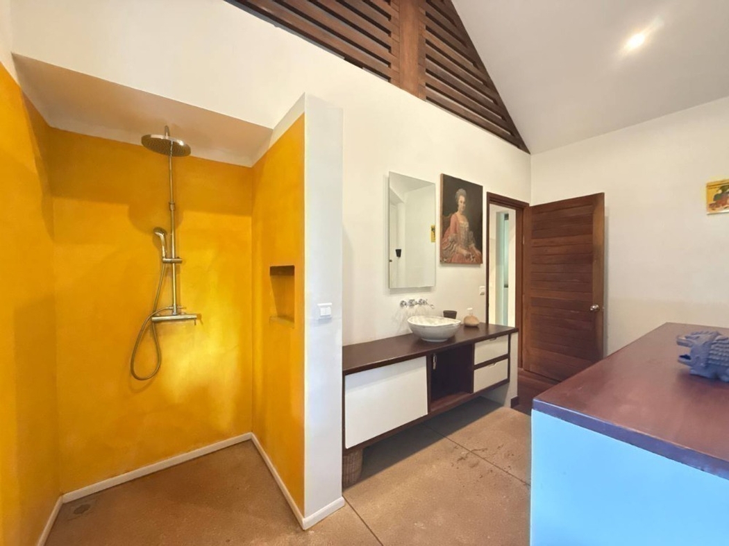 residential House for sale & rent v Svay Dankum ID 266669 29