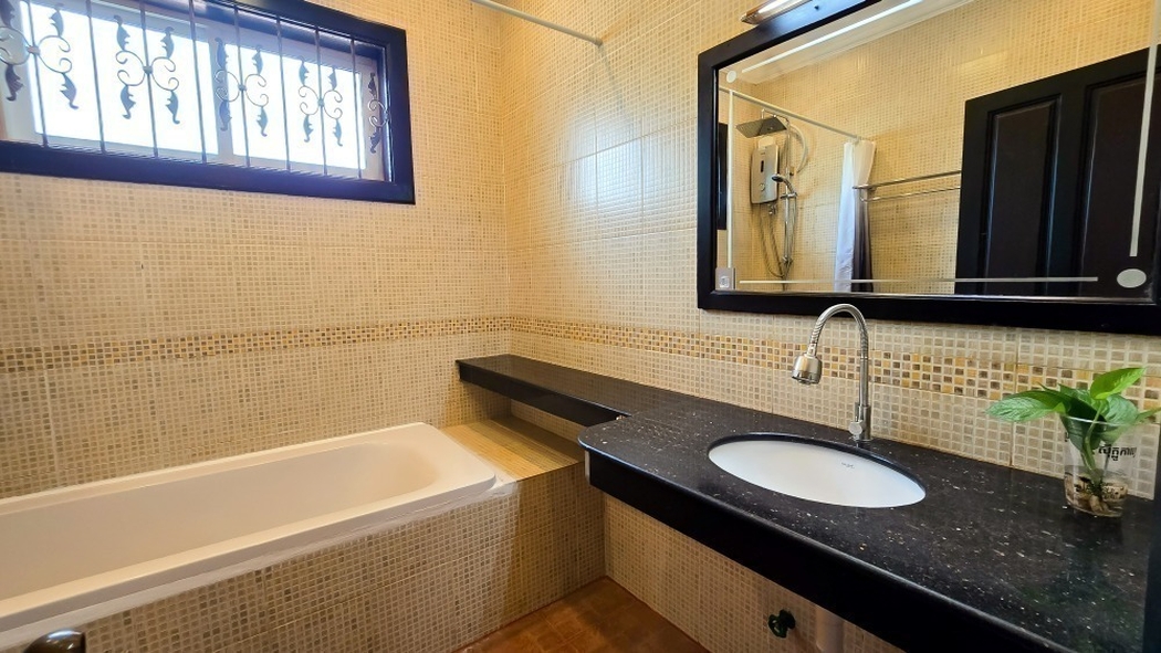 residential Twin Villa for sale & rent v Tonle Bassac ID 267131 14