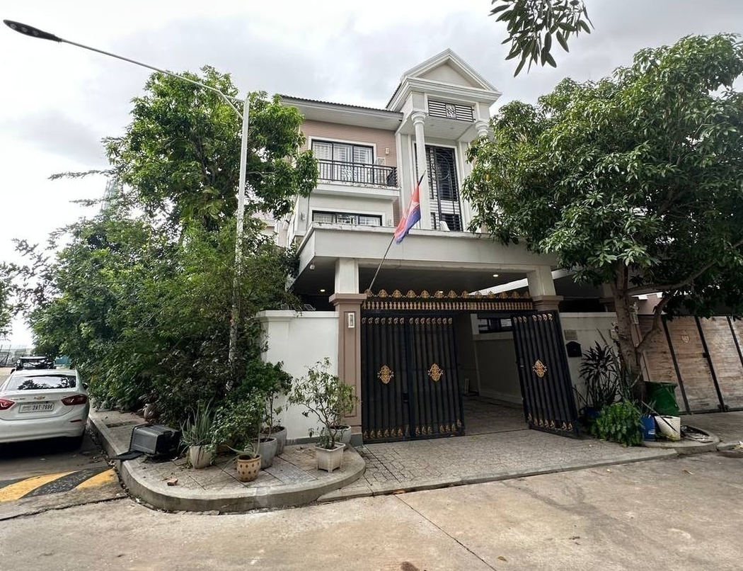 residential Twin Villa for rent v Nirouth ID 267298