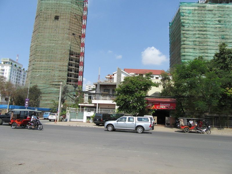 bkk-1-chamkarmon-phnom-penh-phnum-penh-cambodia_16547_3.jpg