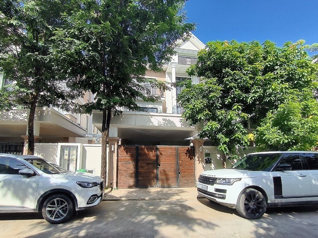residential Twin Villa for rent v Nirouth ID 237641
