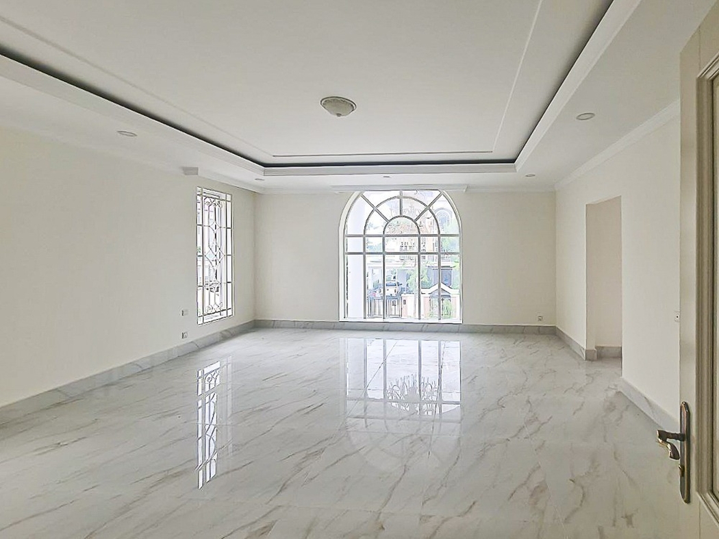 residential Villa for rent v Nirouth ID 237642 7