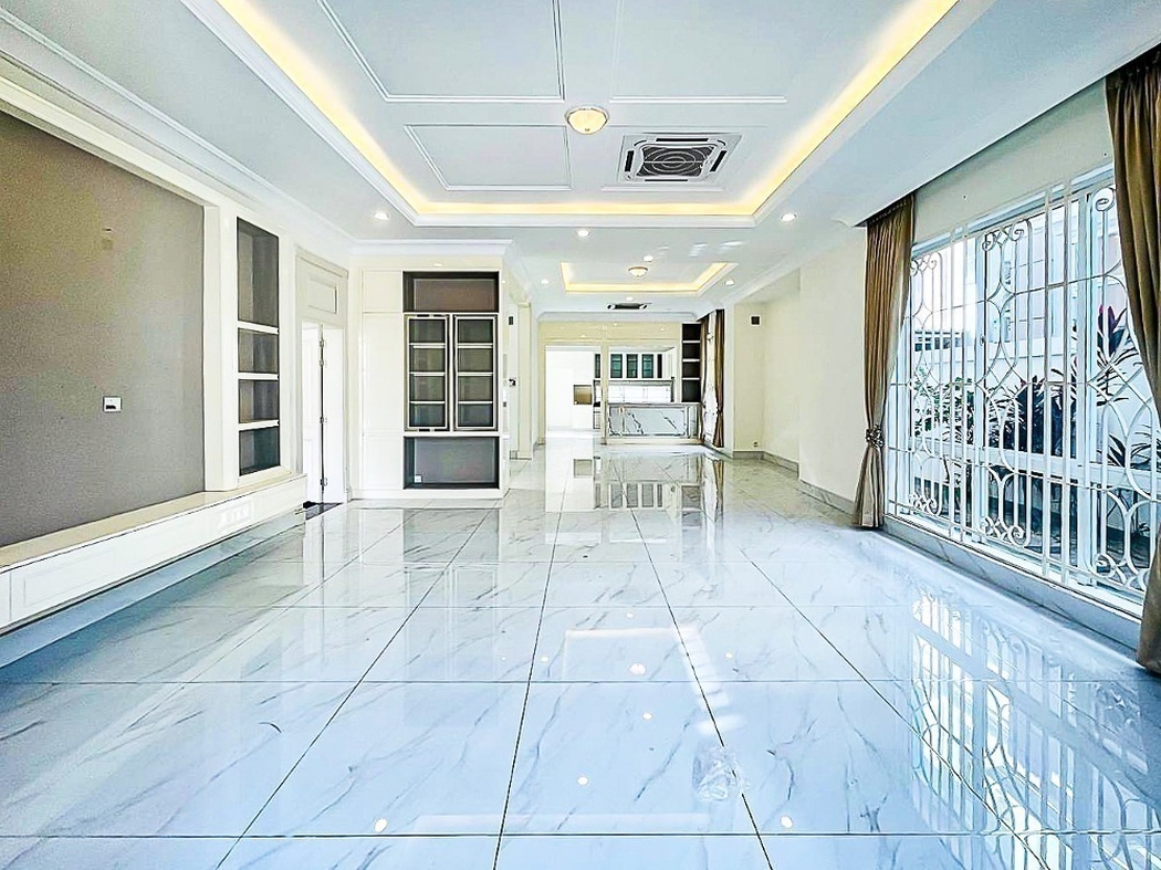 residential Villa for rent v Nirouth ID 237642 14