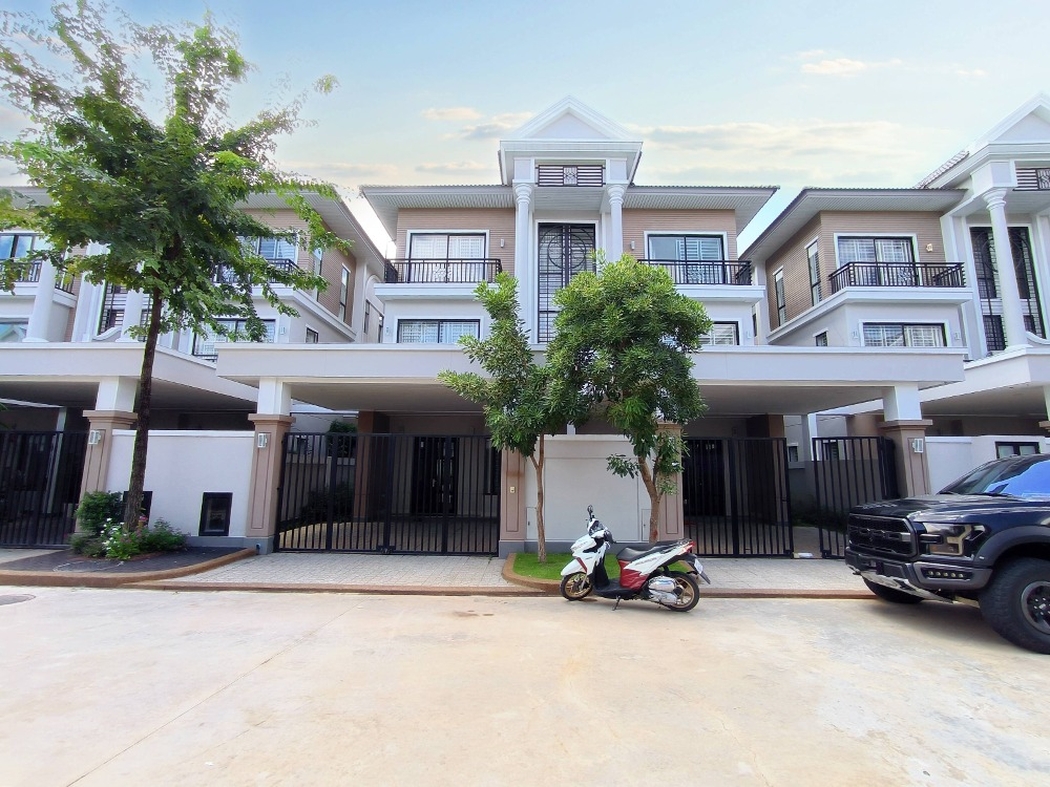 residential Twin Villa for rent v Veal Sbov ID 237995