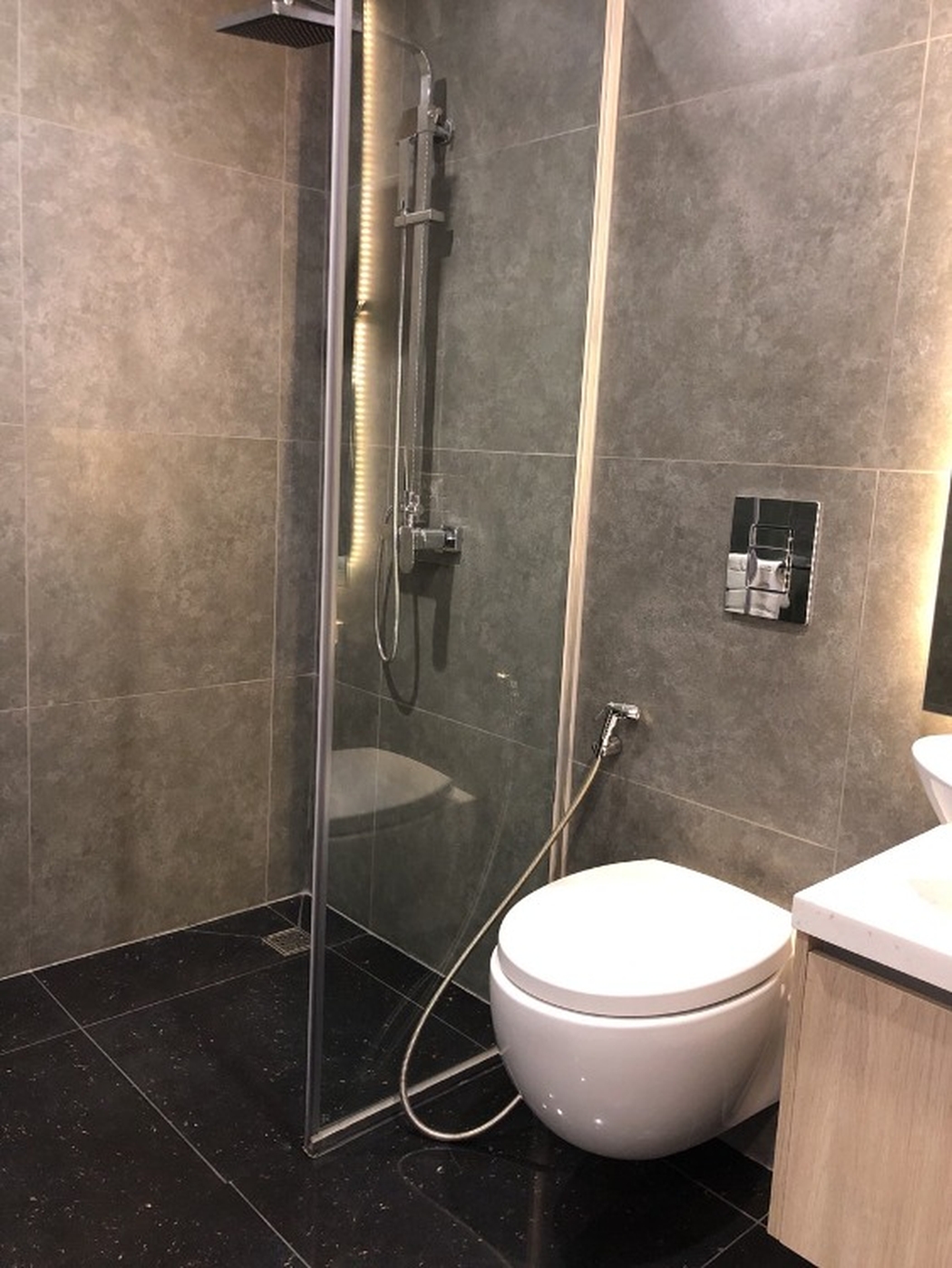 residential Condo for sale v Tonle Bassac ID 238775 5