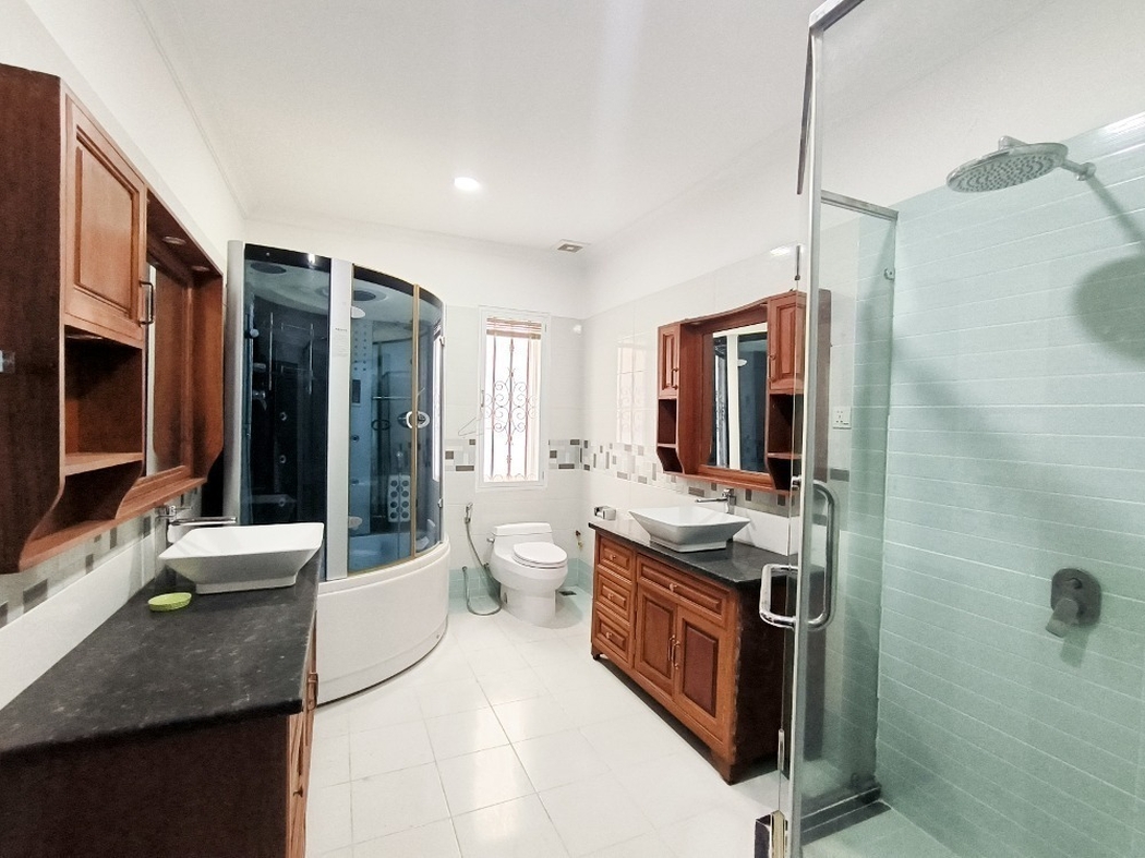 residential Villa for rent v Tonle Bassac ID 239934 16