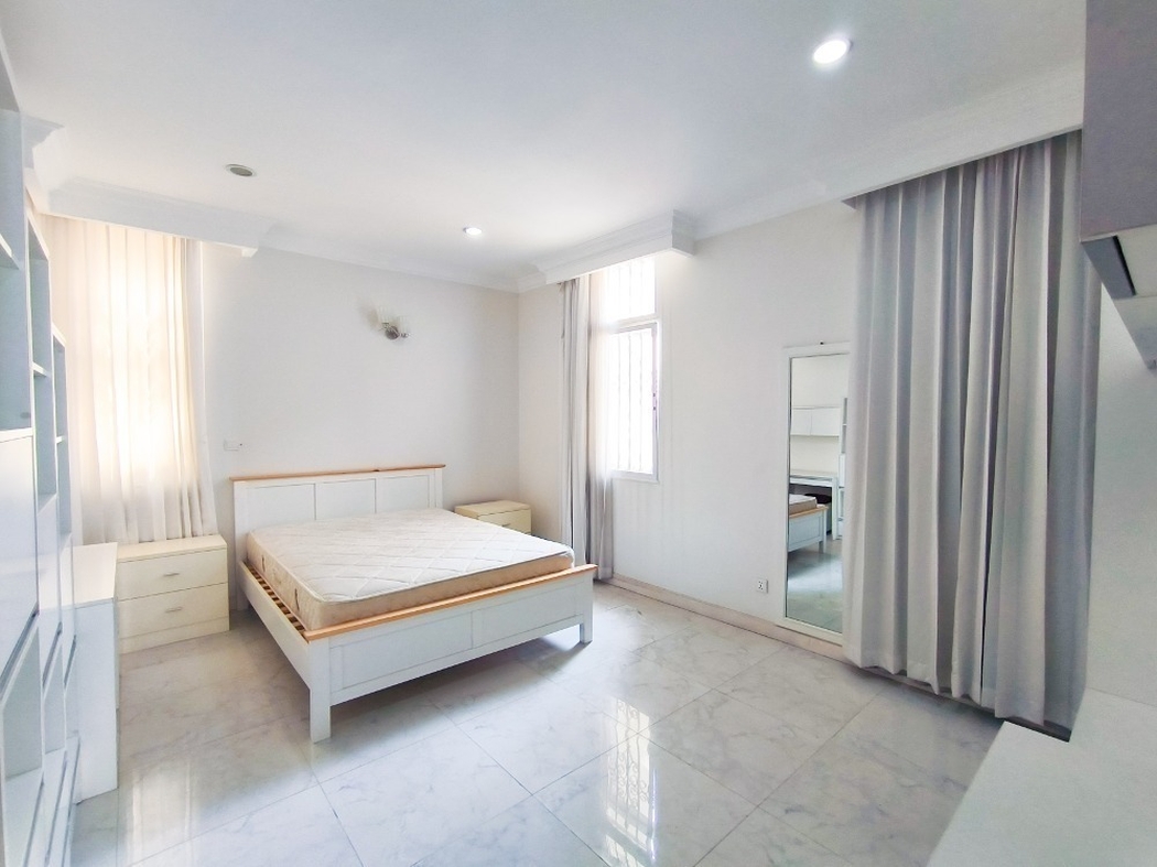 residential Villa for rent v Tonle Bassac ID 239934 23