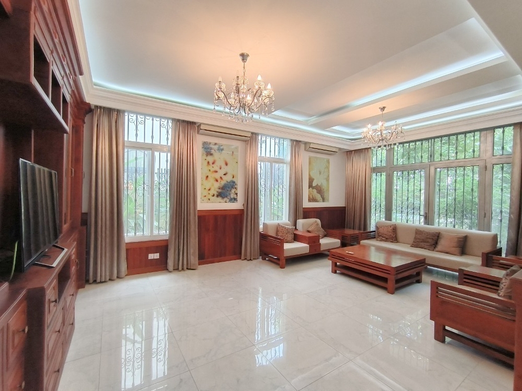 residential Villa for rent v Tonle Bassac ID 239934 2