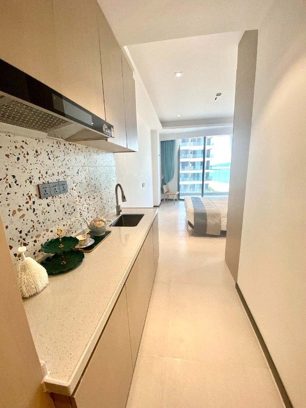 residential Condo for sale v Ream ID 240601 3