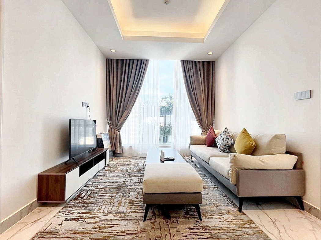 residential Condo for rent v BKK 1 ID 240197