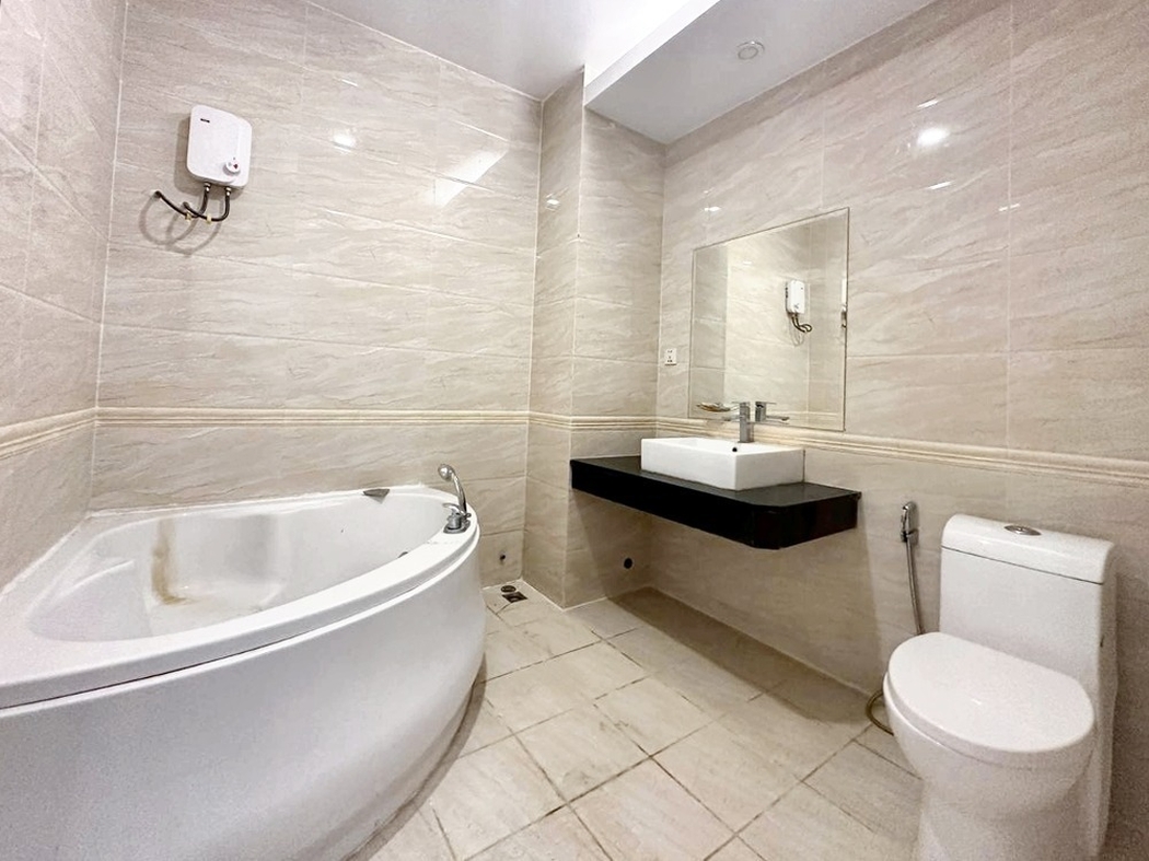 commercial CommercialShophouse for sale v Ou Baek K'am ID 241475 11