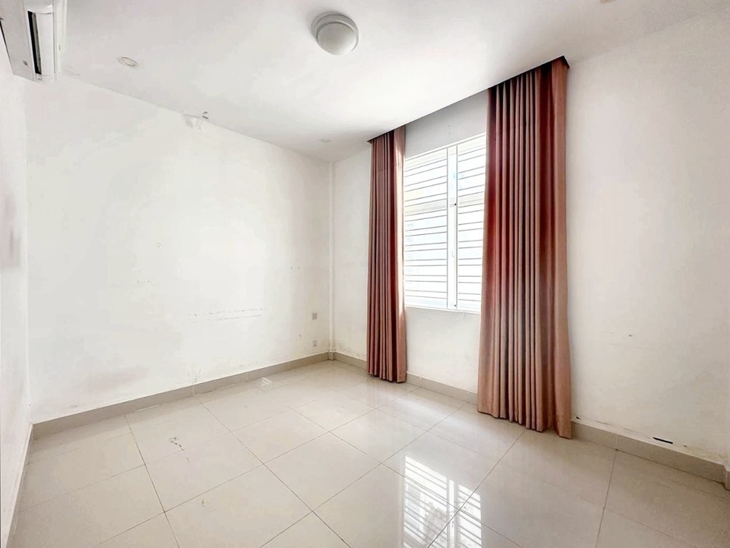 commercial CommercialShophouse for sale v Ou Baek K'am ID 241475 8