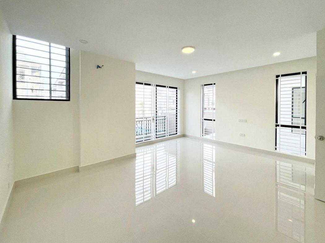 residential Twin Villa for rent v Veal Sbov ID 242312 7