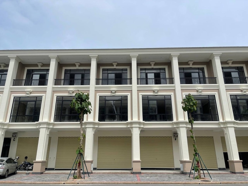 residential Shophouse for sale & rent v Nirouth ID 242561