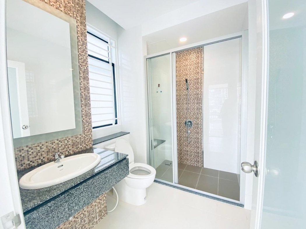 residential Twin Villa for rent v Nirouth ID 243774 13