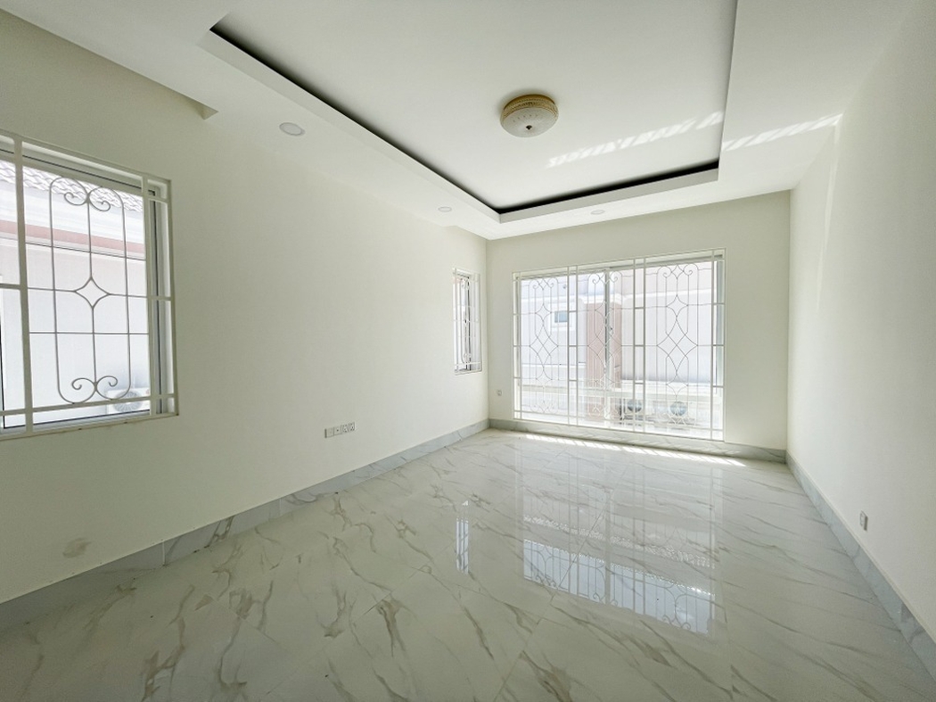 residential Villa for sale v Chak Angrae Kraom ID 243923 23