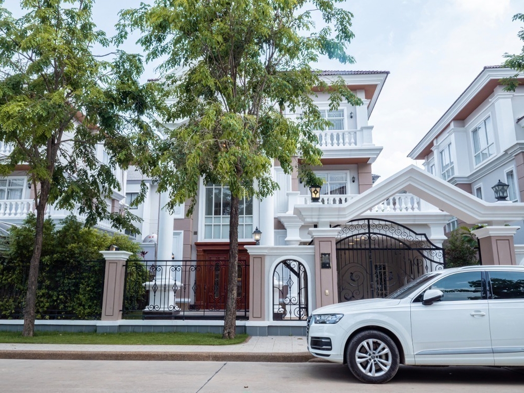 residential Villa for rent v Chak Angrae Kraom ID 245339