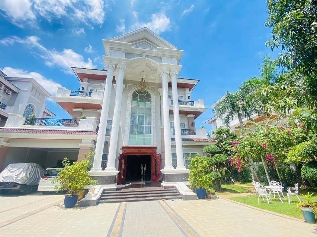 residential Villa for rent v Nirouth ID 244978