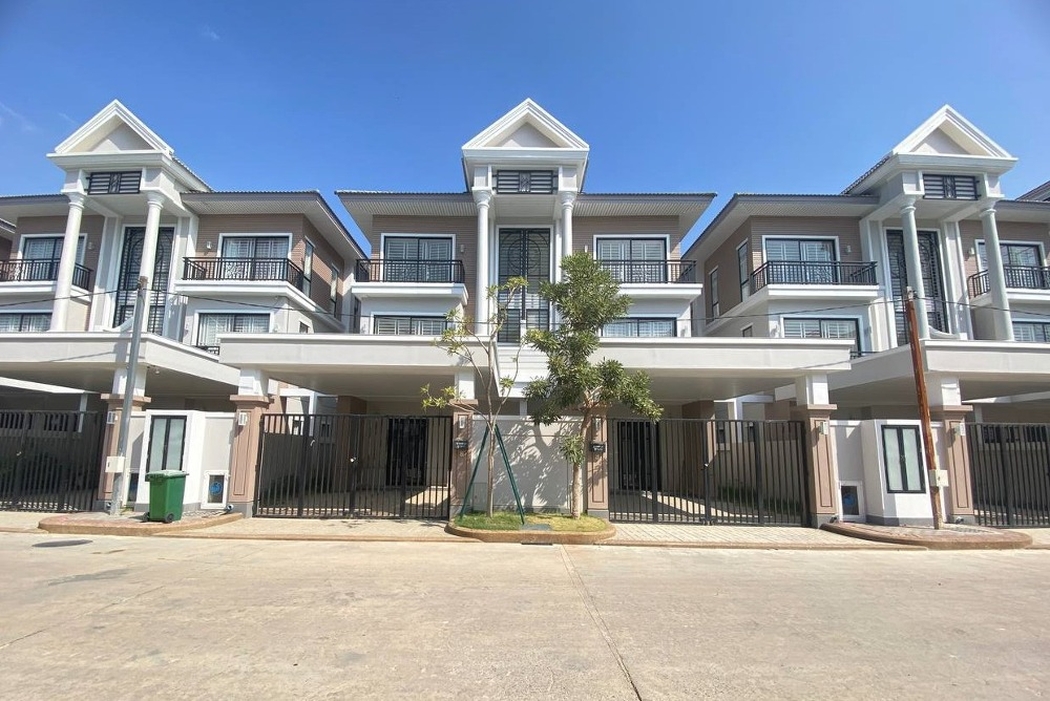 residential Twin Villa for rent v Nirouth ID 245191