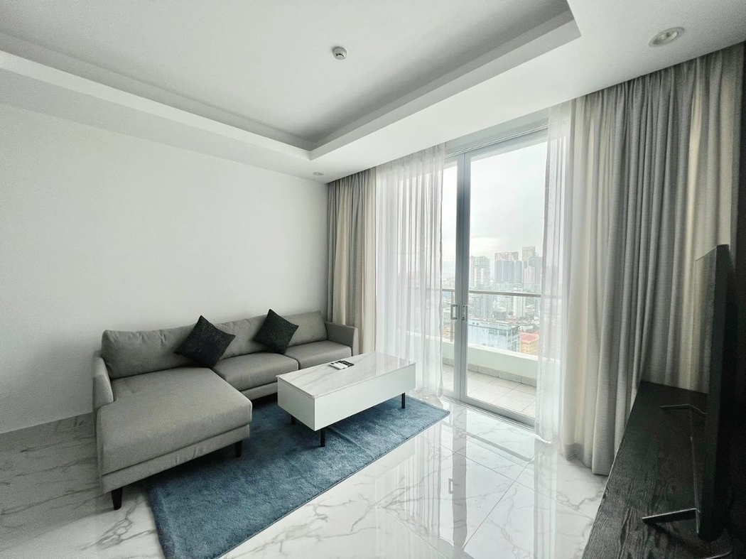 residential Condo for rent v BKK 1 ID 245731