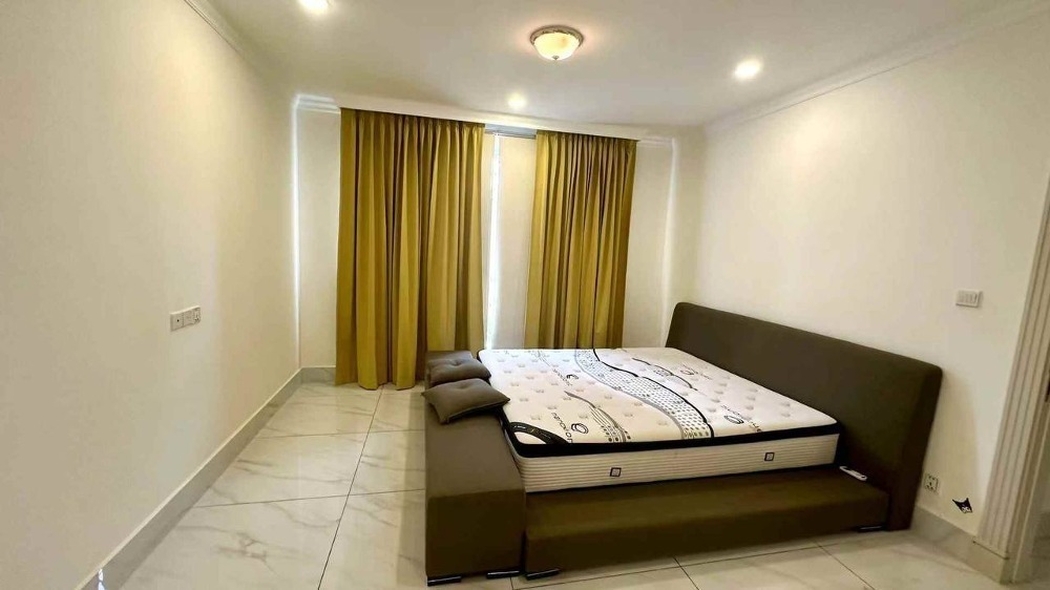 residential Villa for rent v Nirouth ID 246051 6