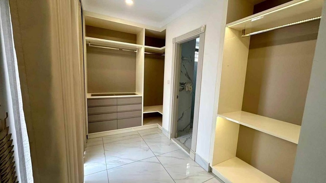 residential Villa for rent v Nirouth ID 246051 7