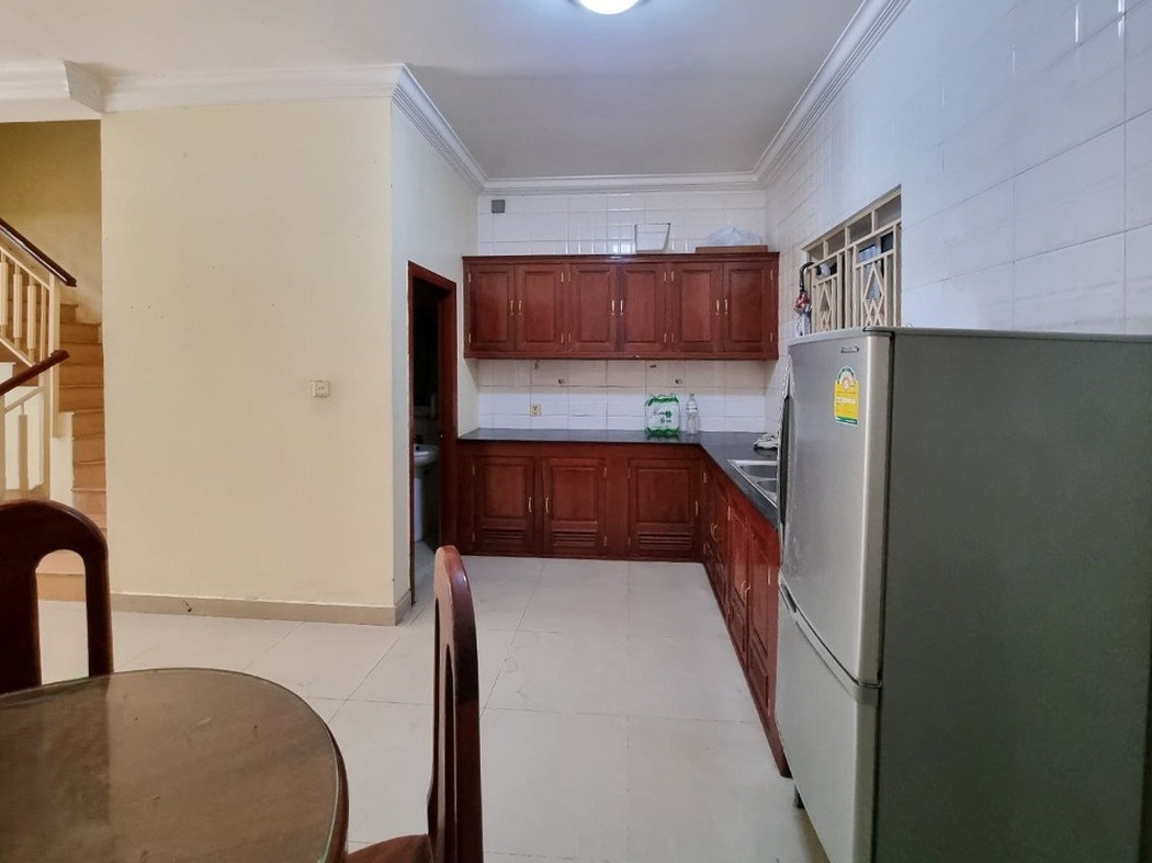 residential Shophouse for sale & rent v Tonle Bassac ID 246440 5