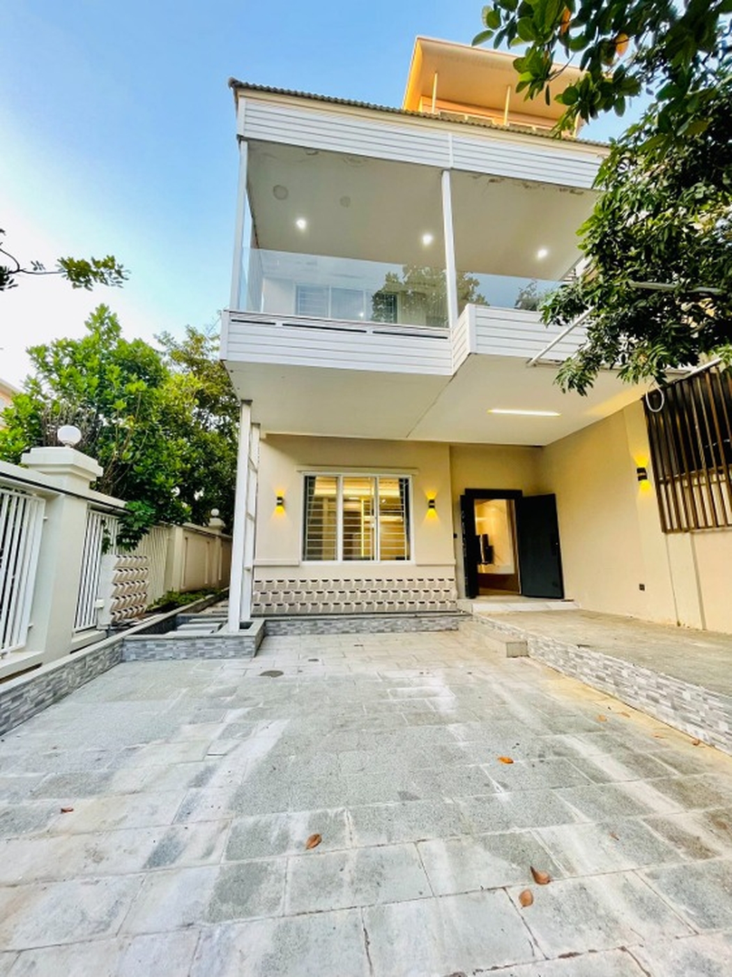 residential Twin Villa for rent v Nirouth ID 246346