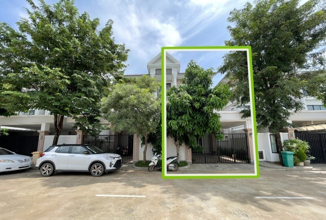 residential Twin Villa for sale v Nirouth ID 247344