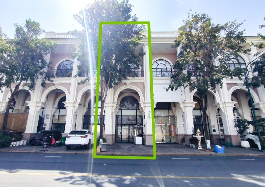 residential Shophouse for sale v Chak Angrae Kraom ID 246185