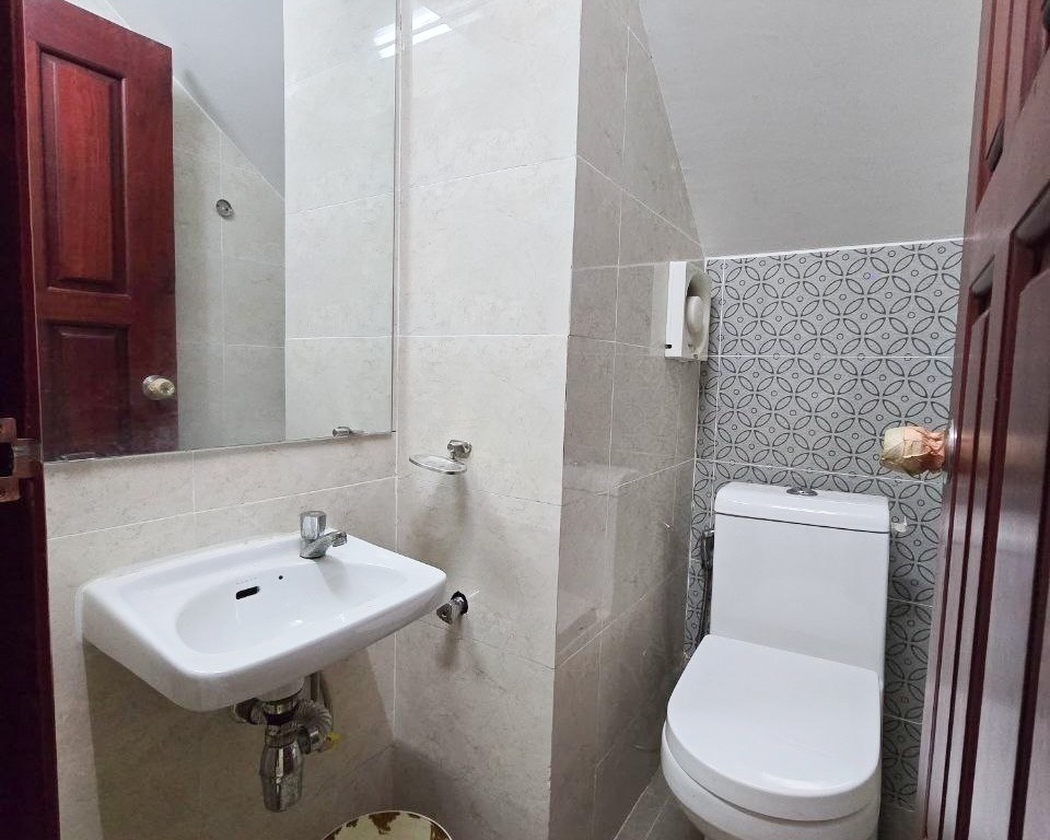 residential Shophouse for rent v Tonle Bassac ID 251916 12