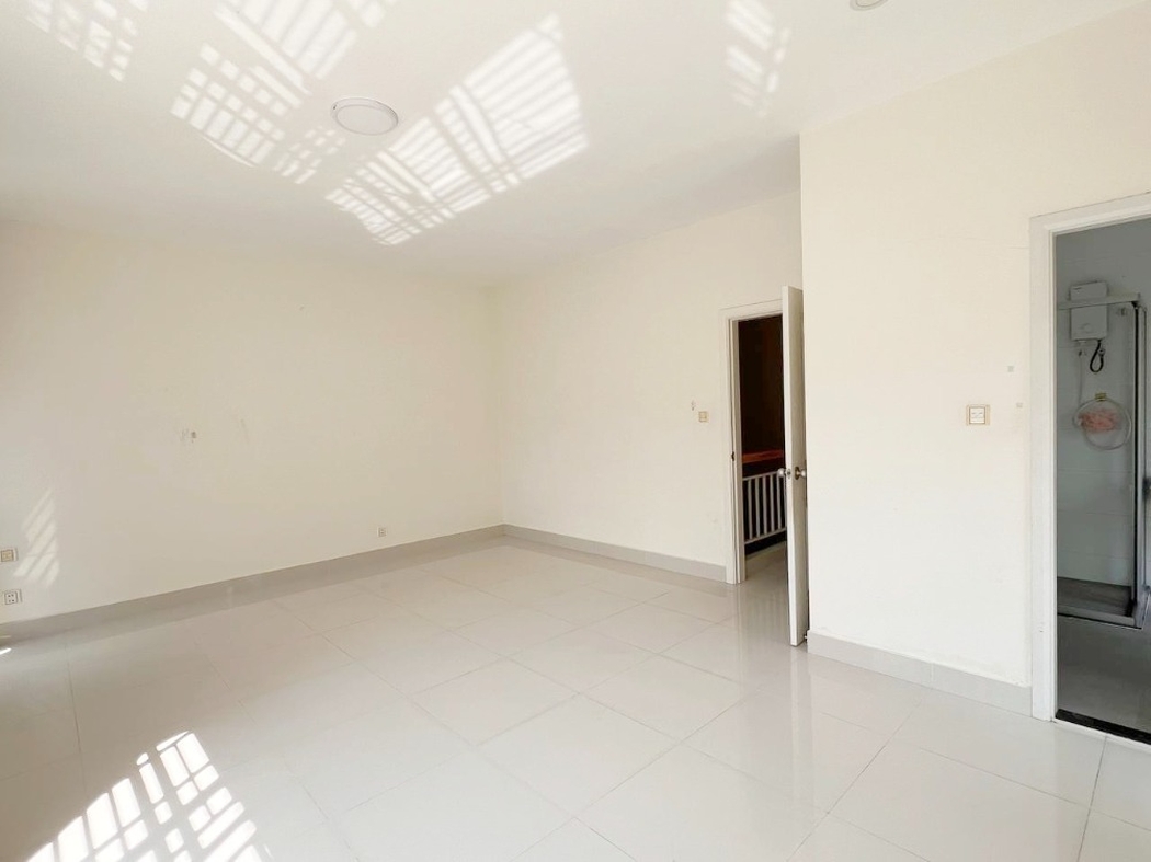 residential Twin Villa for rent v Nirouth ID 252135 7