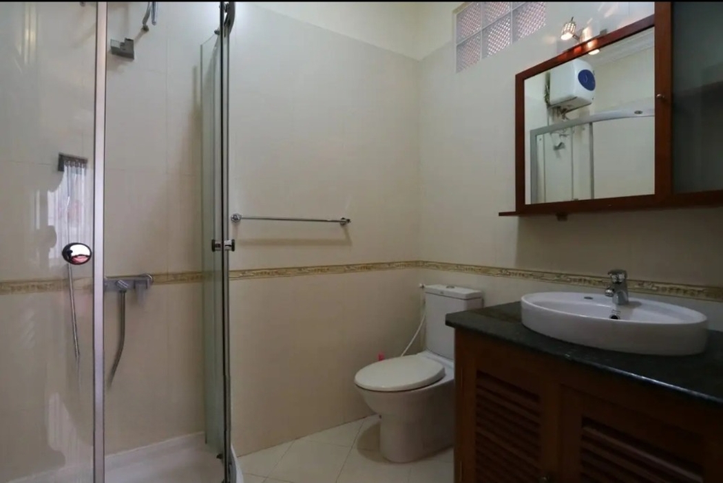 residential Villa for rent v Tonle Bassac ID 253266 9