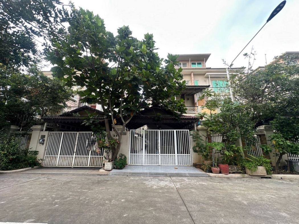 residential Twin Villa for rent v Nirouth ID 256159