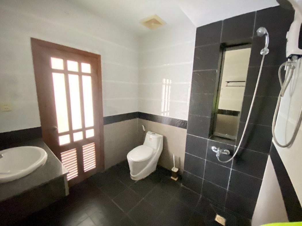 residential Twin Villa for rent v Nirouth ID 259401 8